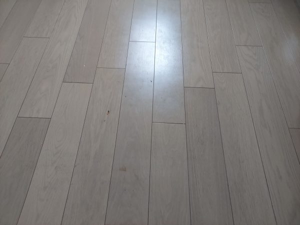 横浜市南区 フロアコーティング 施工前の様子