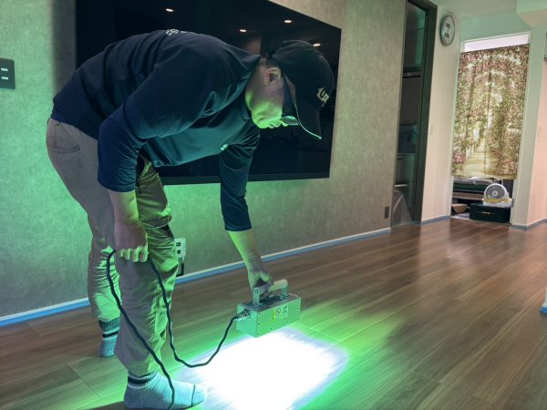 東京都品川区フロアコーティング 施工中 わんスマイルコート