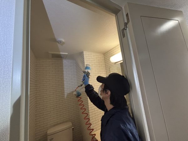 東京都渋谷区 ハイブリット光触媒コーティング施工風景