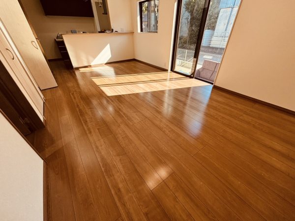 埼玉県久喜市 フロアコーティング 施工後 ガラスUVコーティング