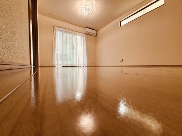 埼玉県草加市 フロアコーティング 施工後 ガラスUVコーティング