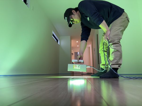 東京都墨田区フロアコーティング 施工中 わんスマイルコート