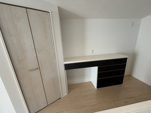 神奈川県横浜市港北区 オプション工事 カップボード取付後