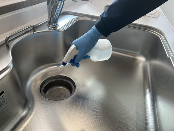 山形県山形市 水まわり防カビ防汚フッ素コーティン　施工中