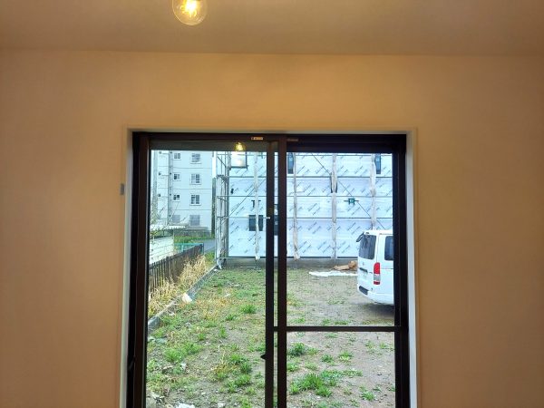 神奈川県横須賀市 オプション カーテンレール 取付前