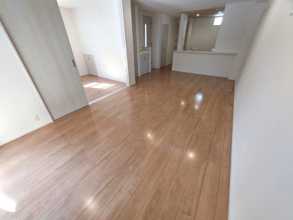 東京都東久留米市 フロアコーティング 施工後 ガラスUVコーティング