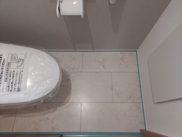 栃木県下野市 フロアコーティング 　　
トイレ　施工前の様子