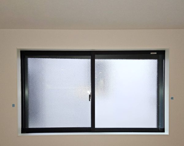 千葉県市川市　オプション前　カーテンレール