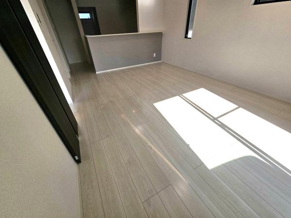 埼玉県川口市 フロアコーティング 施工後 ガラスUVコーティング