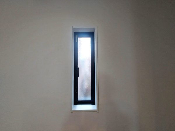 福島県いわき市小名浜 オプション 施工前 ロールスクリーン