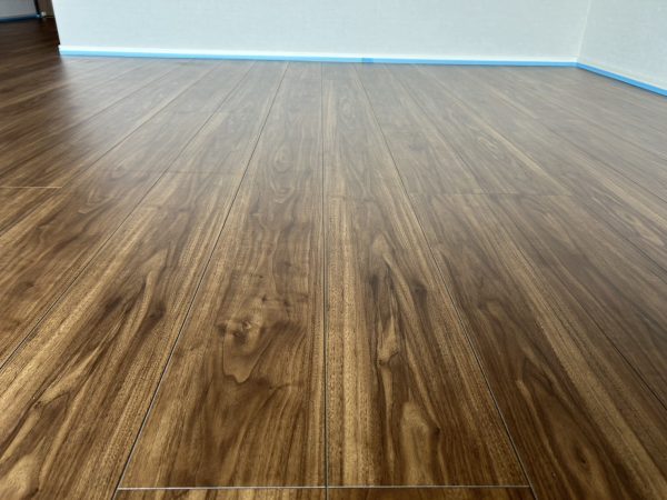 福島県福島市 フロアコーティング 施工前の様子