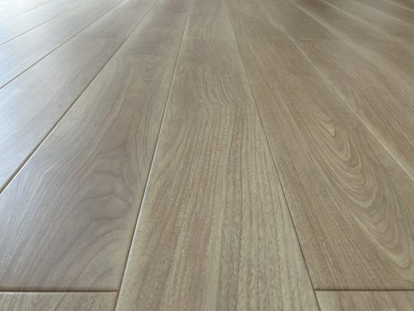 山形県山形市 フロアコーティング 施工前の様子