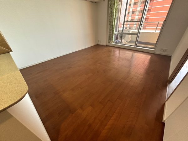 埼玉県さいたま市中央区 フロアコーティング 施工前の様子