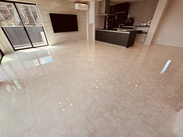 東京都大田区 フロアコーティング 施工後 ガラスUVコーティング イエリアフロア セレクト 石目柄