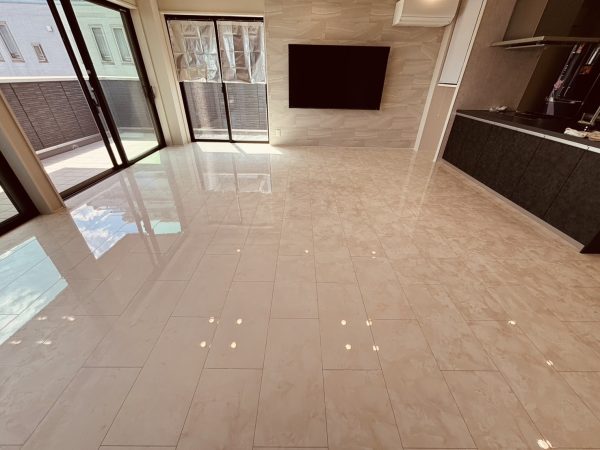 東京都大田区 フロアコーティング 施工後 ガラスUVコーティング イエリアフロア セレクト 石目柄