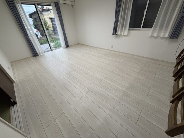 埼玉県行田市 フロアコーティング 施工前の様子