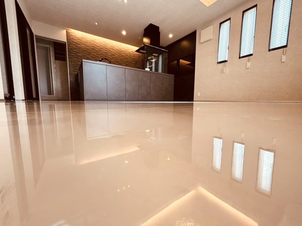 千葉県千葉市若葉区 フロアコーティング イエリアフロア　セレクト　石目柄　施工後 ガラスUVコーティング