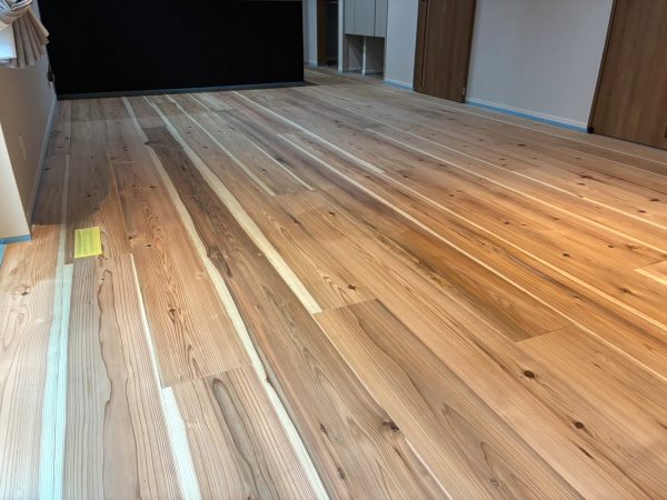 埼玉県さいたま市浦和区フロアコーティング 施工前の様子　わんスマイルコート　無垢