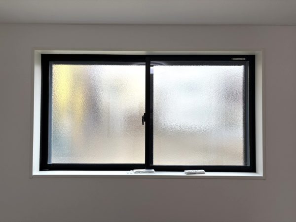 神奈川県川崎市幸区　オプション工事　 施工前 カーテンレール