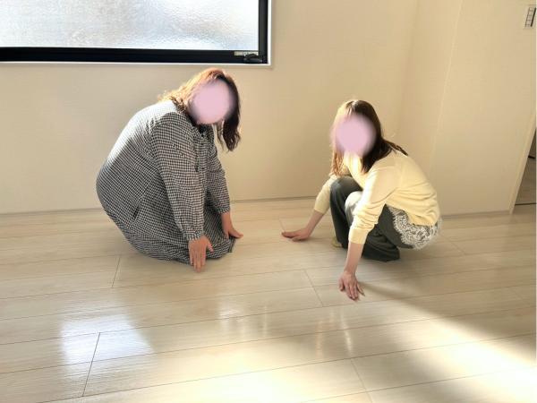 埼玉県所沢市 フロアコーティング 施工後　お客様の様子