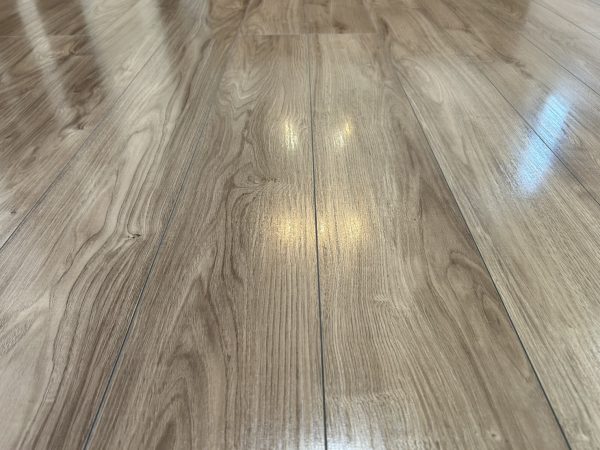 栃木県宇都宮市 フロアコーティング 施工後 ガラスUVコーティング