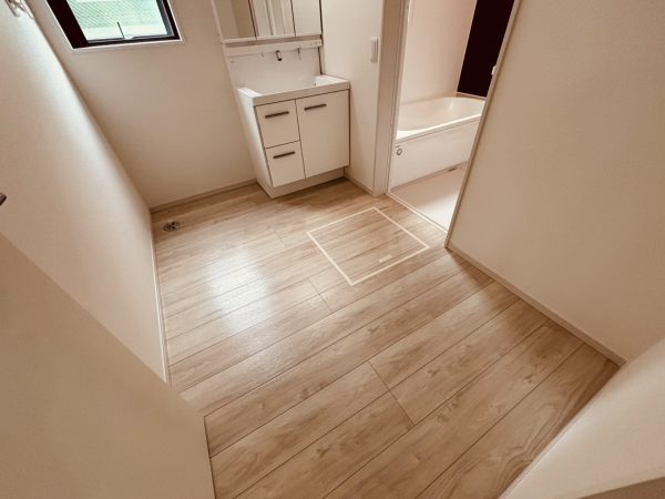 神奈川県横浜市栄区 フロアコーティング 施工後 ガラスUVコーティング