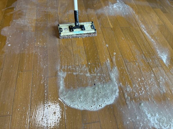 茨城県つくば市 フロアコーティング 剝離清掃 