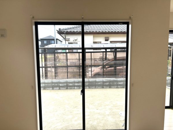 宮城県岩沼市 オプション工事 カーテンレール
