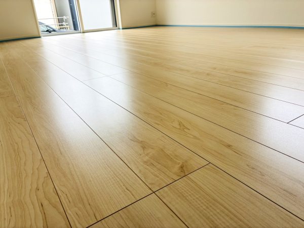 新潟県新潟市東区フロアコーティング 施工後 ガラスコーティング
