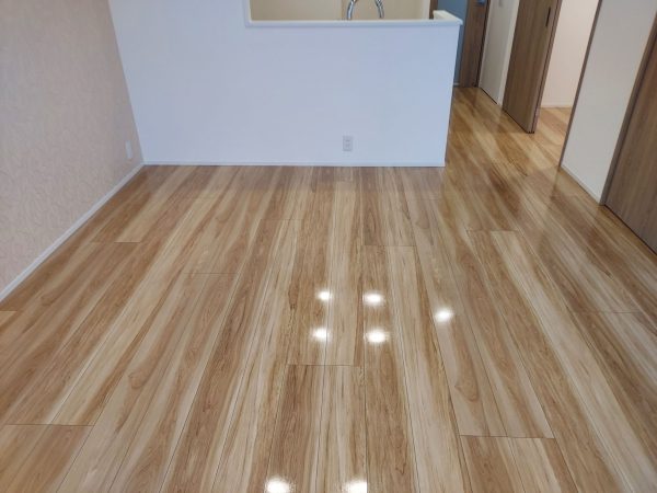 埼玉県川口市鳩ヶ谷 フロアコーティング 施工後 わんスマイルコート