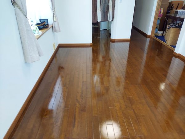神奈川県川崎市宮前区  フロアコーティング 施工後 ガラスUVコーティング