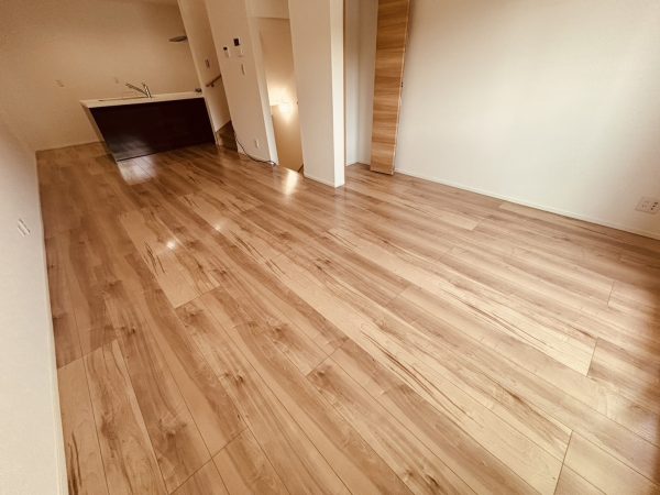 神奈川県横浜市保土ヶ谷区 フロアコーティング 施工後 ガラスUVコーティング