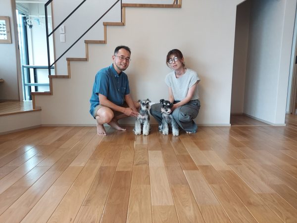 千葉県野田市フロアコーティング 施工後　わんスマイルコートplus　お客様の様子