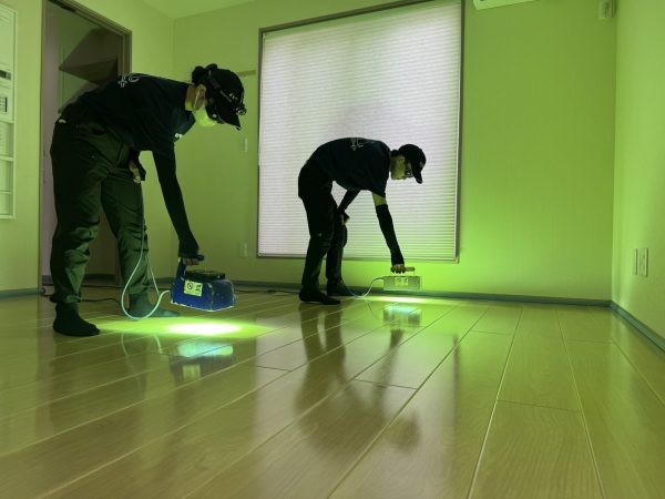 福島県いわき市 フロアコーティング 施工中の様子