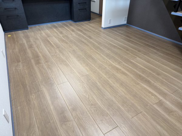 新潟県新潟市中央区 フロアコーティング 施工前の様子