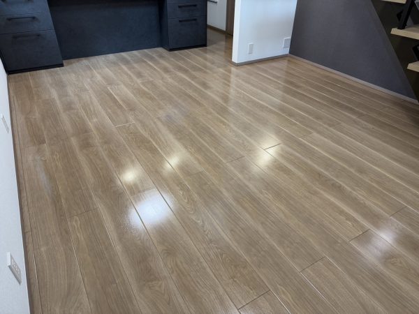 新潟県新潟市中央区 フロアコーティング 施工後 ガラスUVコーティング