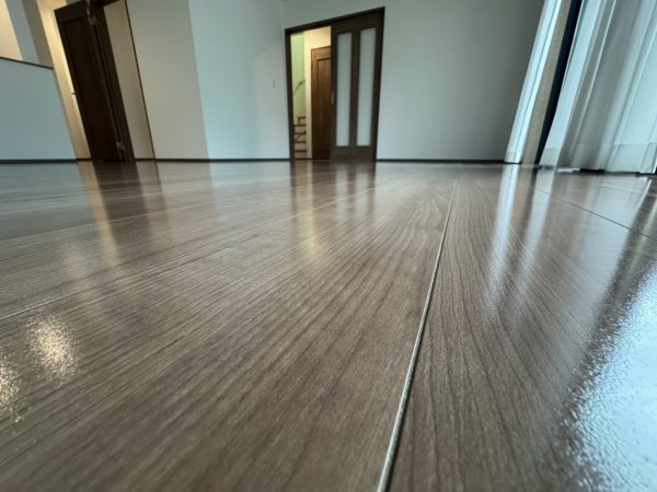 神奈川県横浜市瀬谷区フロアコーティング 施工後 ガラスUVコーティング