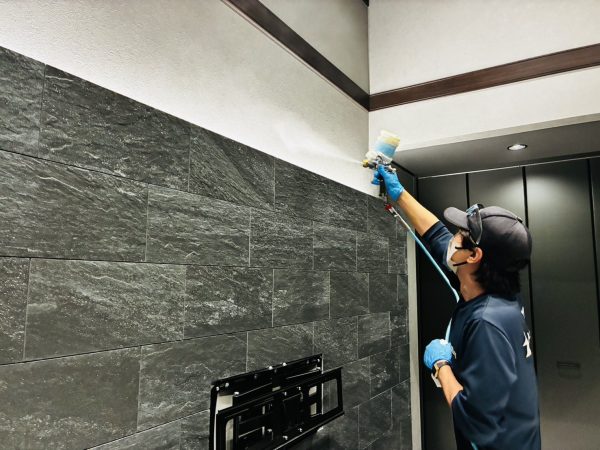 宮城県仙台市青葉区 フロアコーティング 施工中の様子 ハイブリット光触媒コート