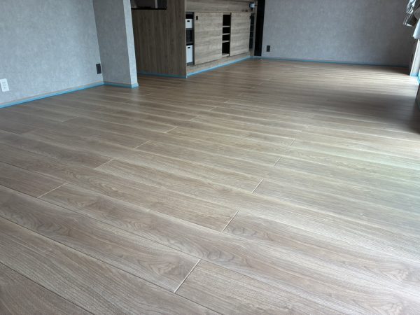 埼玉県熊谷市 フロアコーティング 施工前の様子
