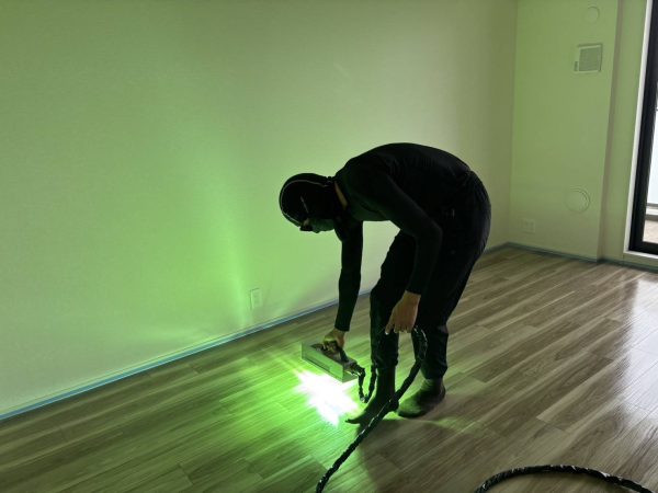東京都西東京市フロアコーティング 施工中の様子