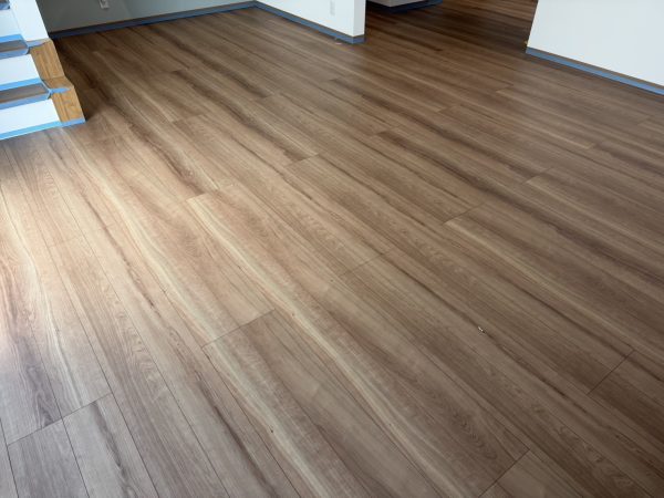 新潟県燕市 フロアコーティング 施工前の様子
