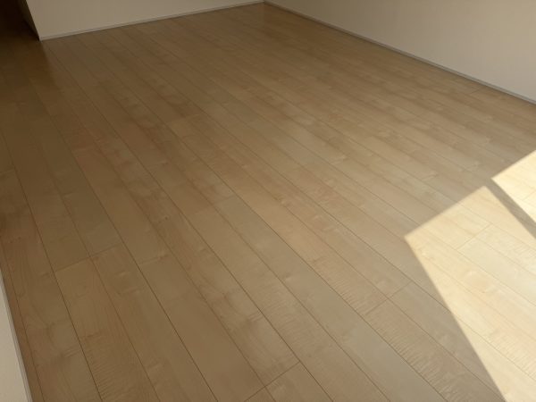 新潟県新潟市秋葉区　フロアコーティング　ガラスコーティング　施工後