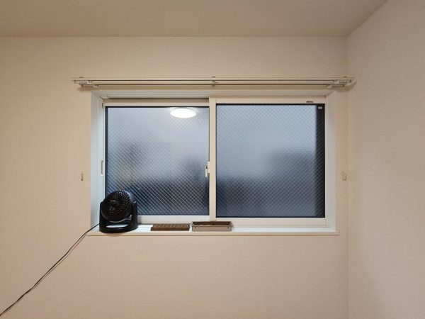 東京都江戸川区 オプション工事 カーテンレール 取付後
