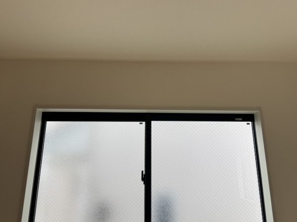 神奈川県横浜市旭区 オプション工事 カーテンレール 施工前