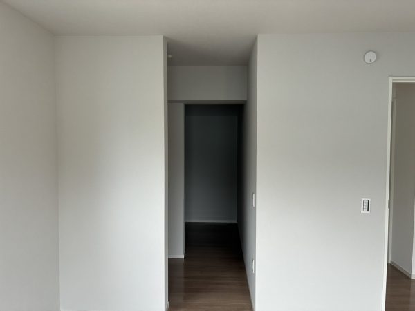 千葉県流山市　オプション工事　ロールスクリーン　取付前