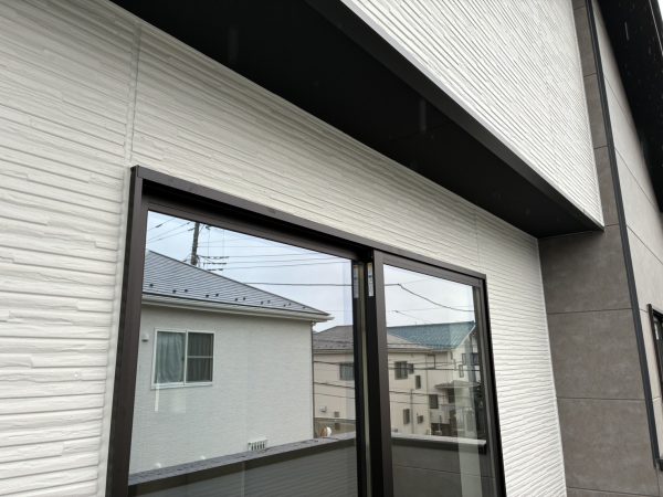 千葉県流山市　オプション工事　室外物干し　取付前