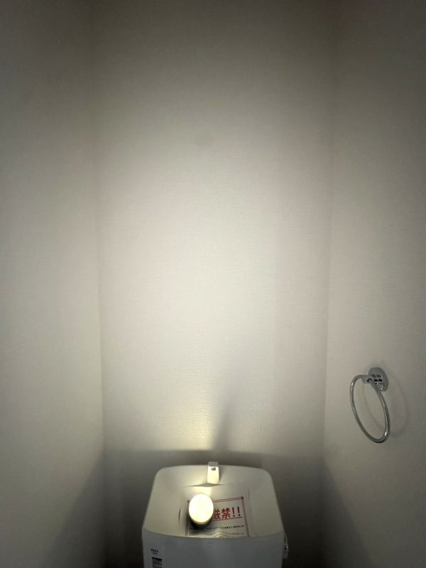 千葉県流山市　オプション工事　トイレ棚板　取付前