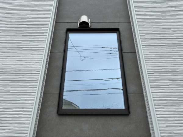 千葉県流山市　オプション工事　クロス面格子　取付前