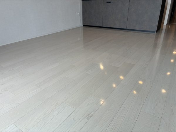 埼玉県春日部市 フロアコーティング 施工後 ガラスUVコーティング