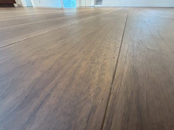 神奈川県横浜市金沢区 フロアコーティング 施工前の様子